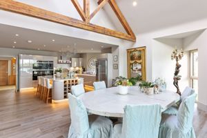 Dining/kitchen- click for photo gallery